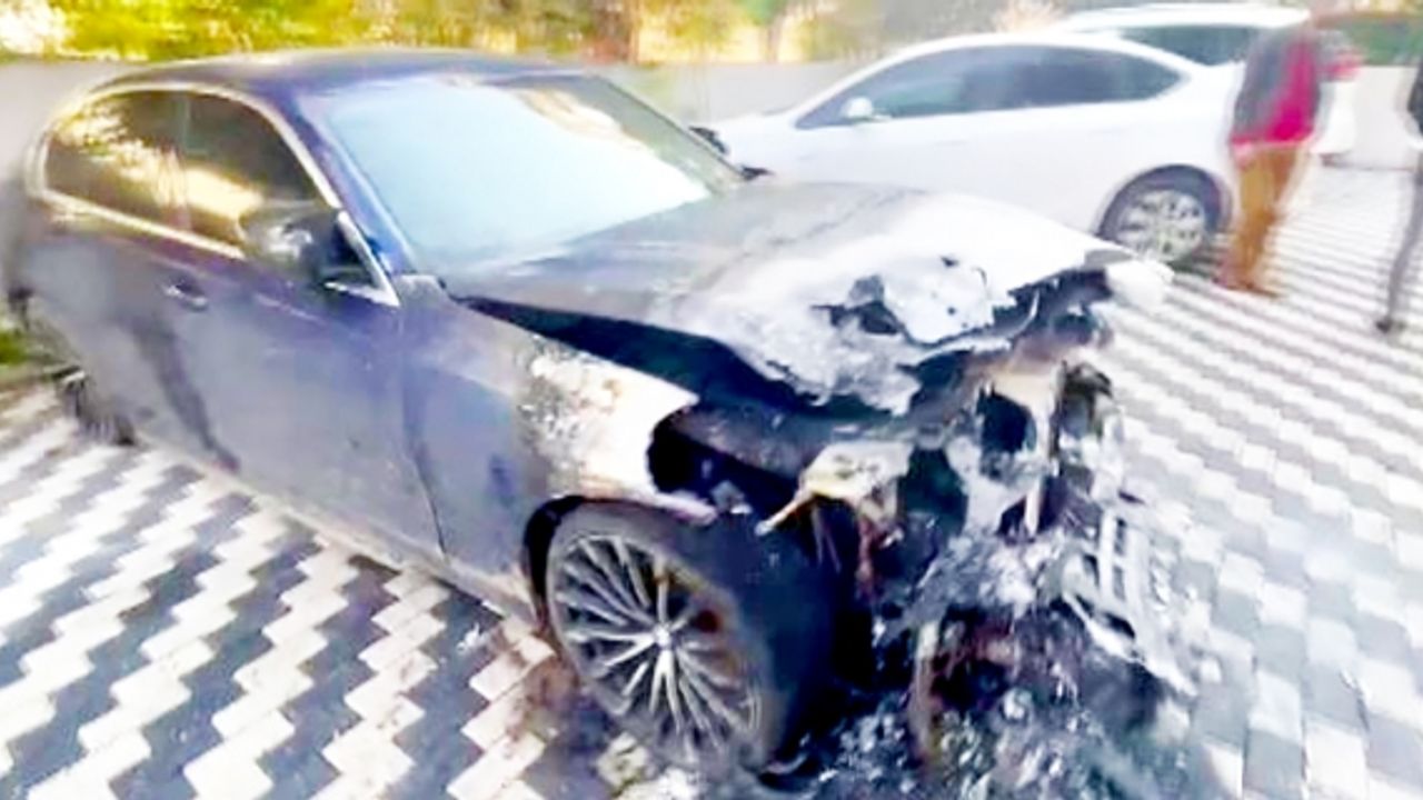 İYİ Parti İl Başkan Yardımcısının otomobili kundaklandı