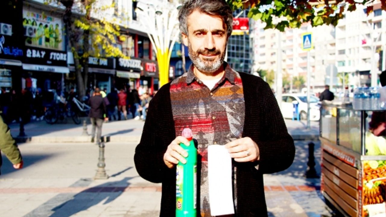 Reyonda farklı kasada farklı fiyata vatandaş tepki gösterdi