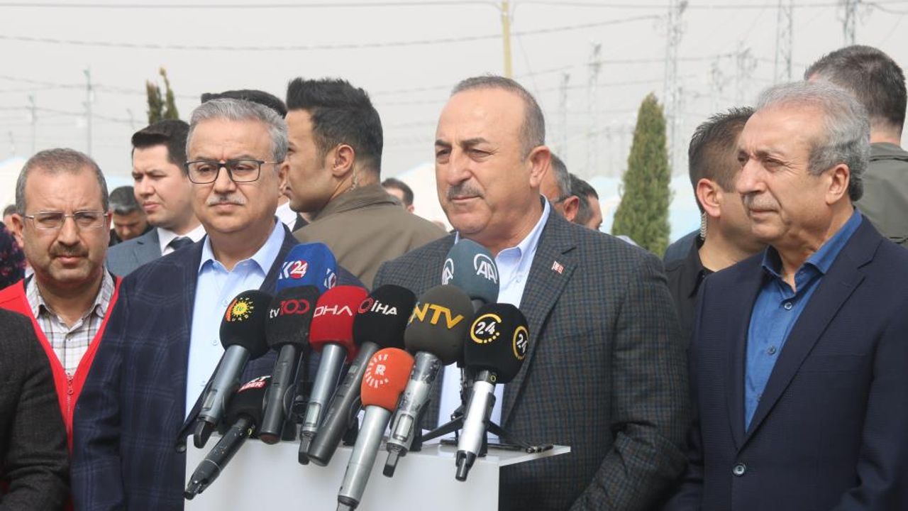 Bakan Çavuşoğlu: Bir sene içinde kalıcı konutları teslim edeceğiz
