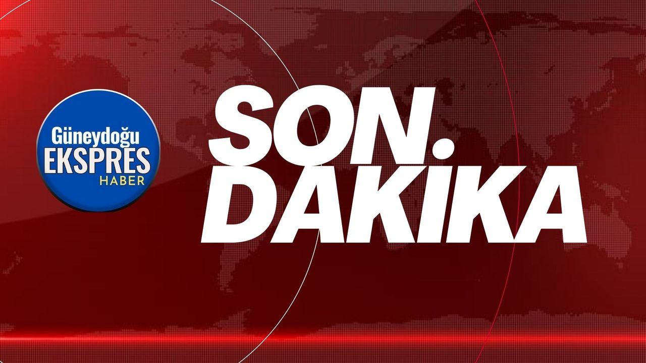 Diyarbakır kent merkezine yıldırım düştü