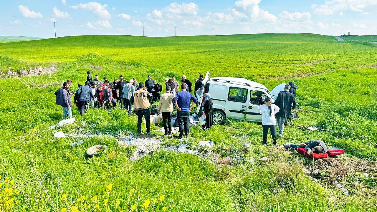 Diyarbakır'da kaza: 3'ü ağır 4 yaralı