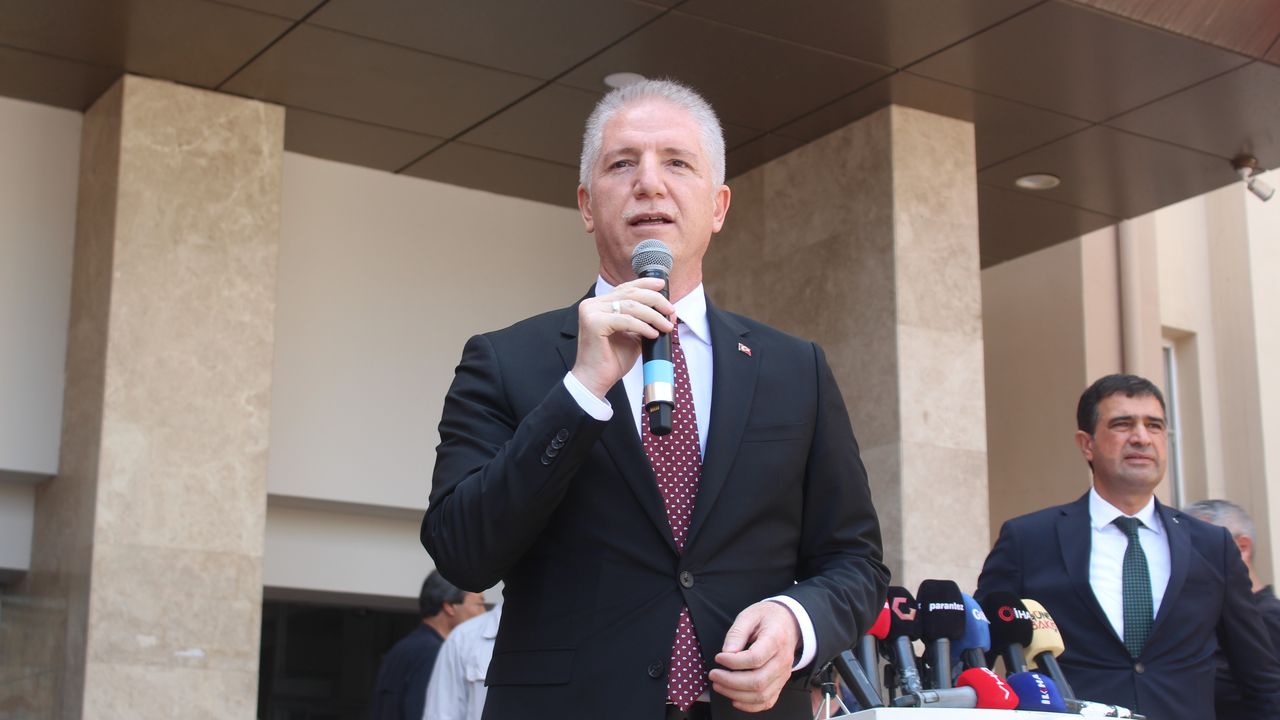 Yeni İstanbul Valisi Davut Gül göreve başlıyor
