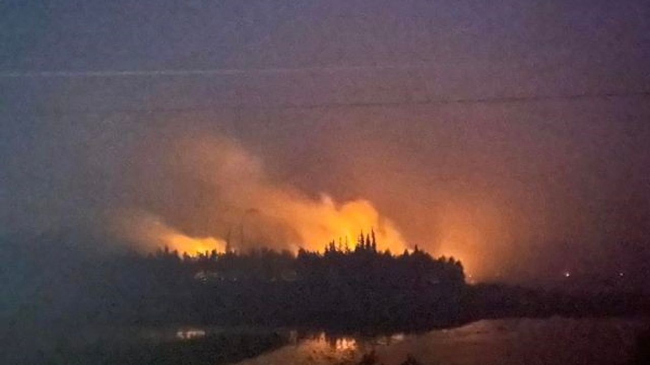 Kanada’daki orman yangınlarında 20 bin kişi tahliye ediliyor
