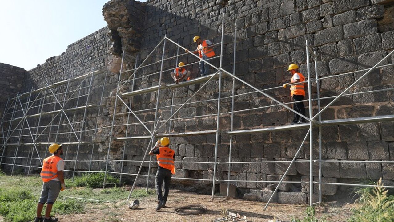 Diyarbakır Surlarının restorasyonunun 7. etap çalışmaları başladı