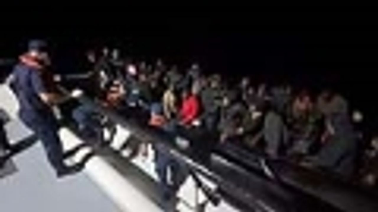 Marmaris’te 47 düzensiz göçmen kurtarıldı