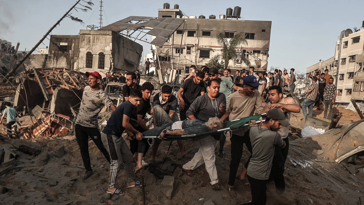 İsrail evi bombaladı: 19 ölü