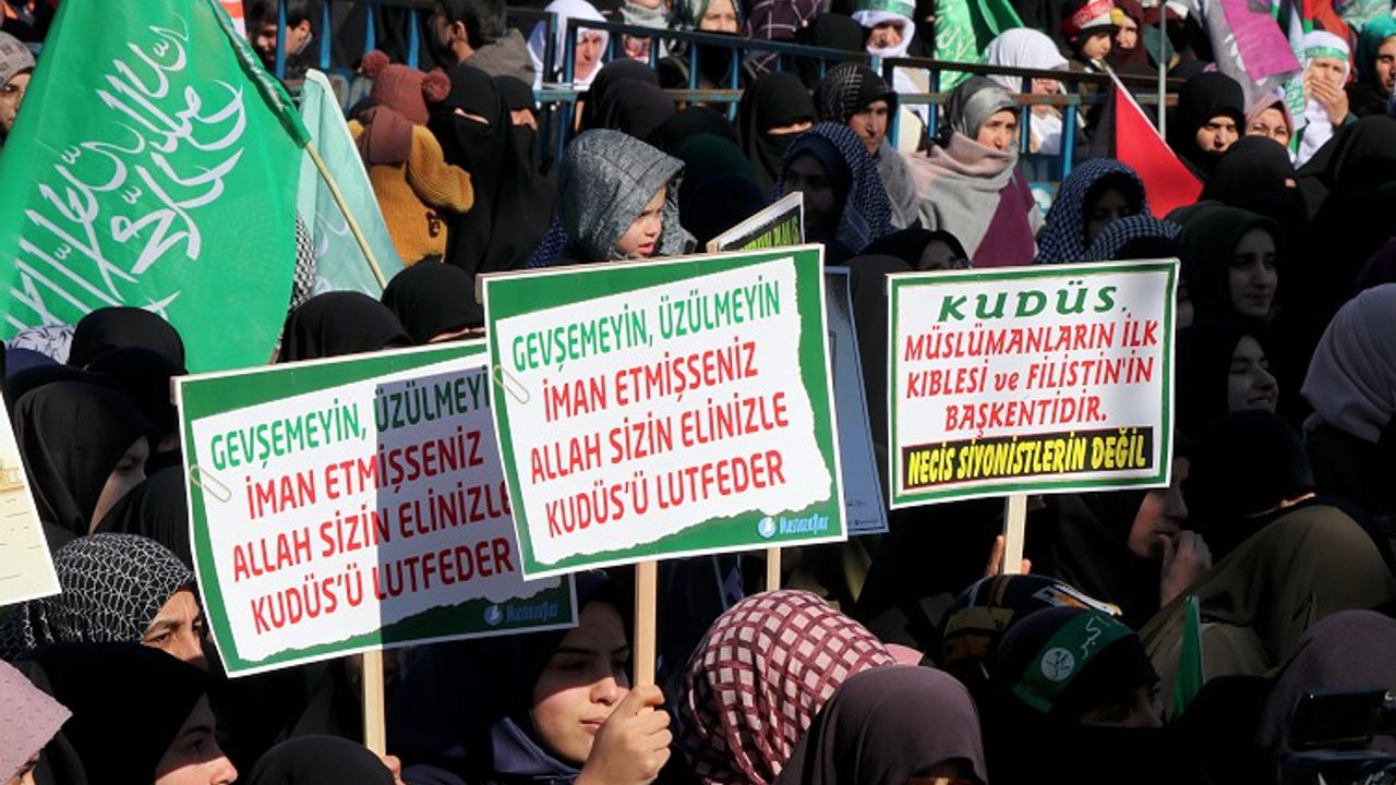 Diyarbakır’da Filistin’e destek mitingi