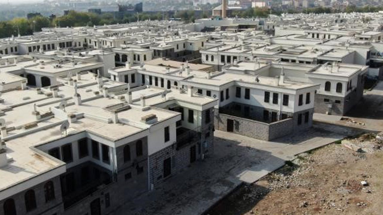 Diyarbakır’da yeni yapılan 3 otel, 12 iş yeri, 55 konut satışa çıkıyor