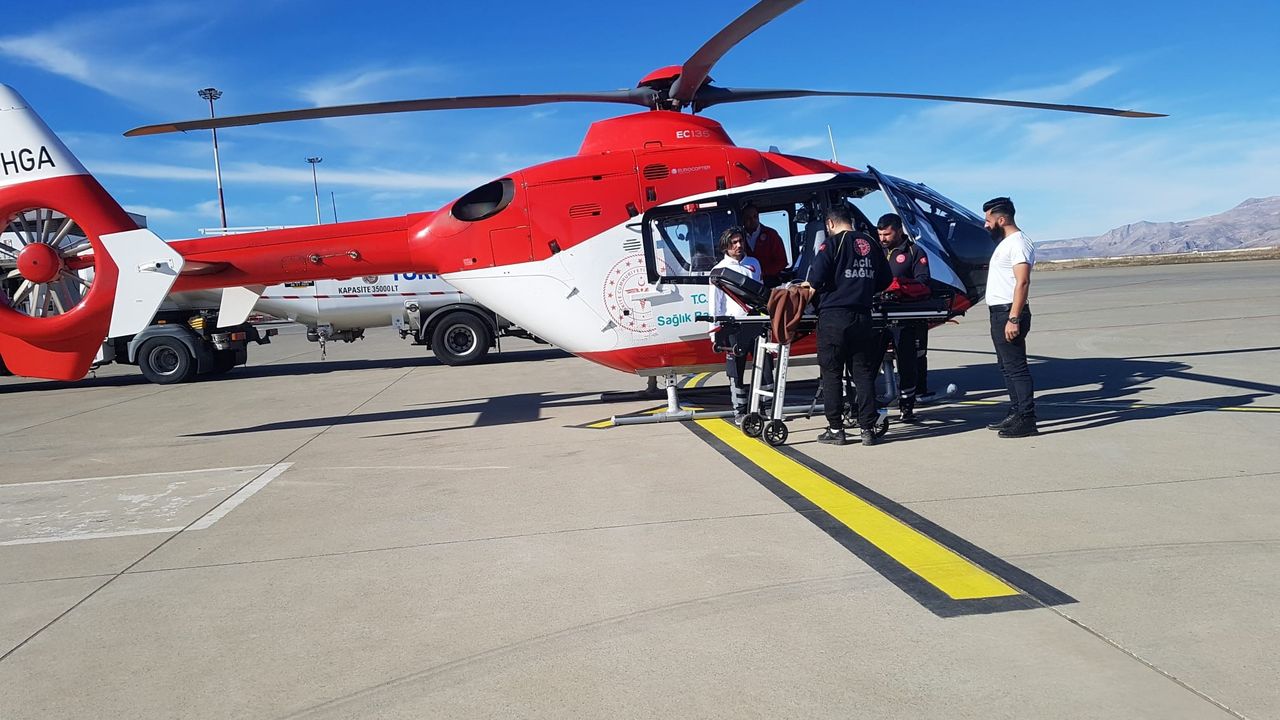 Ambulans helikopter 6 aylık Büşra için havalandı