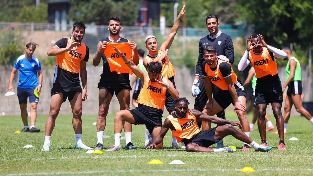 Amedspor kararını verdi: 5 futbolcuyu aynı anda kadrosuna kattı