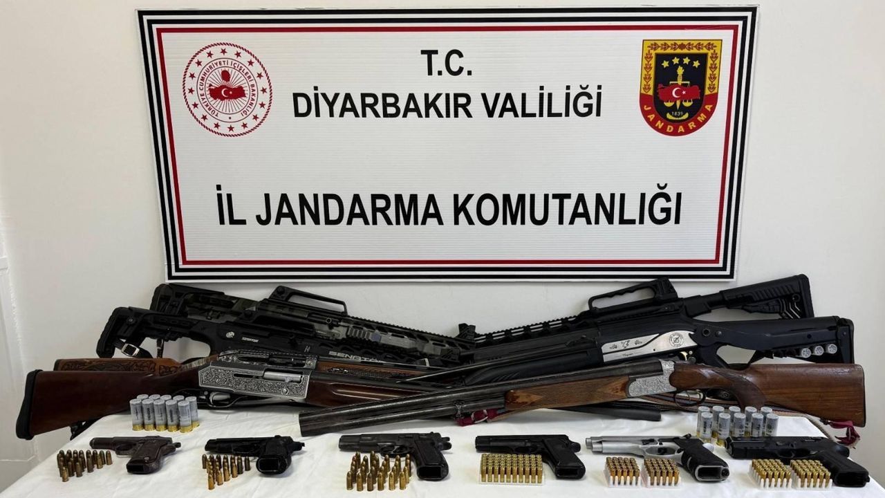 Diyarbakır'da cephanelik ele geçirildi