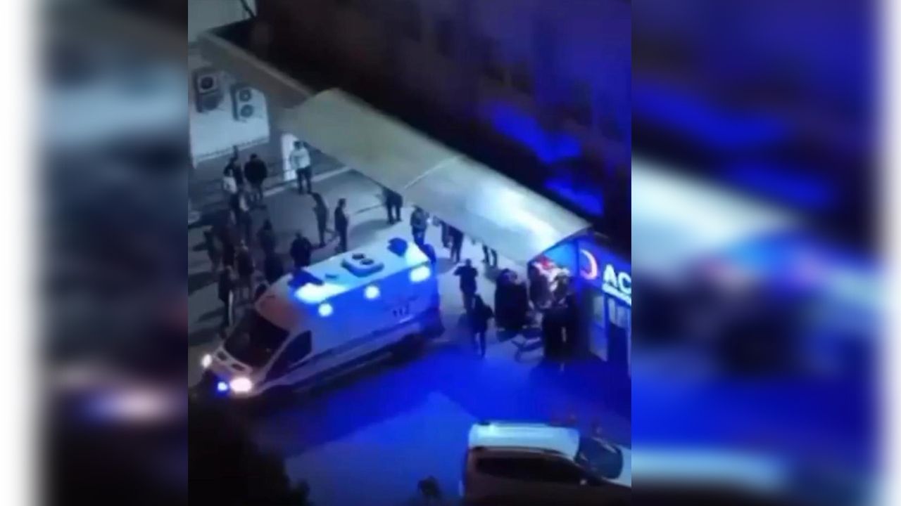 Aile faciası: 2 ölü, 3 yaralı