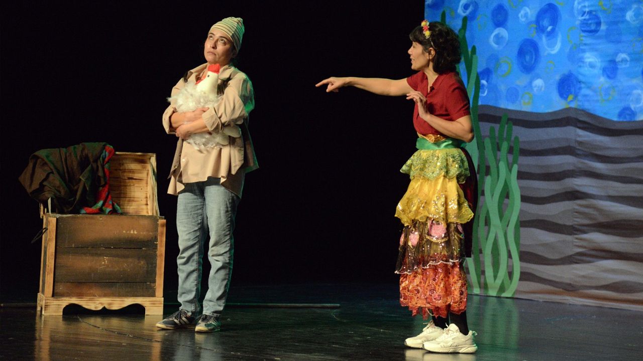 Zarokistan’daki çocuklara özel tiyatro