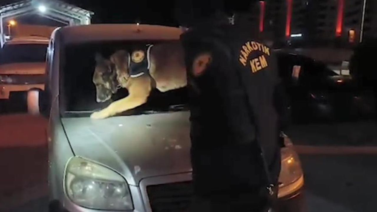 Bitlis'te 6 kilo yasaklı madde ele geçti