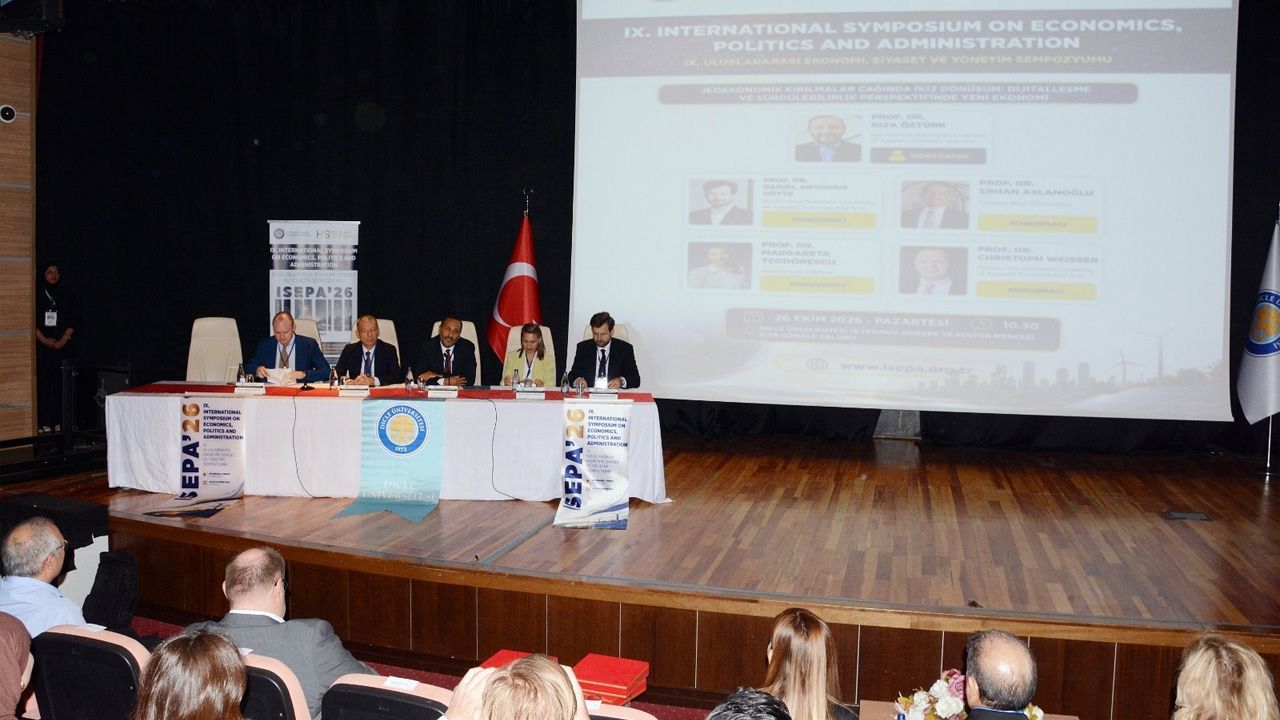 Diyarbakır'da küresel ekonomi sempozyumu
