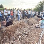 Diyarbakır’da 5 kardeş ve 2 yeğen yan yana defnedildi