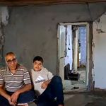 Diyarbakır’da çökme tehlikesi olan evde korkulu yaşam