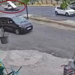 Diyarbakır'da demir taşıyan kamyonet tehlike saçtı
