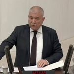 Yeni Yol Partisi’nde istifa