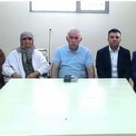 Abdullah Öcalan’ın ailesiyle görüşmesinden fotoğraf paylaşıldı