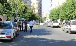 Zırhlı polis aracına EYP ve silahlı saldırı: 4 yaralı