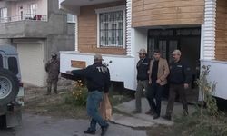 VİDEO- İpekyolu Belediyesi Eşbaşkanları gözaltına alındı