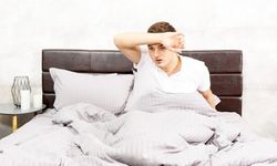 Uykuda aşırı terlemek hastalık belirtisi