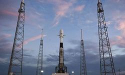 Elon Musk, İran'da Starlink uydu internetini devreye soktu