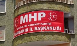 MHP’li 5 ilçe başkanı istifa etti