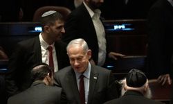 İsrail'de Netanyahu, hükümeti kurdu