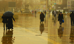 Diyarbakır’da yağış var, tedbirli olun!