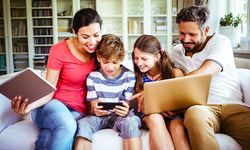 Çocuklar, sanal anne ve babadan daha çok etkileniyor