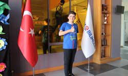 Diyarbakır Eğitim Bilimleri Okulu Öğrencisi LGS'de Türkiye Şampiyonu oldu