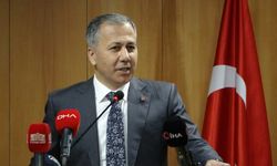 İçişleri Bakanı Yerlikaya: 1385 düzensiz göçmen organizatörü yakalandı