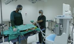 Diyarbakır’da diş cerrahisine fobisi olan çocuklar anestezi yöntemiyle tedavi oluyor