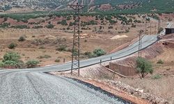 Hazro ve Kulp arası 33 kilometre yol asfaltlandı
