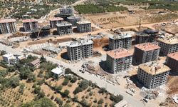 Kahramanmaraş'ta depremzedelerin konutları yükseliyor