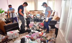 Adana'da bir evden 20 ton çöp çıktı