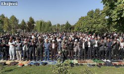 Filistin için bin 500 kişi gıyabi cenaze namazı kıldı