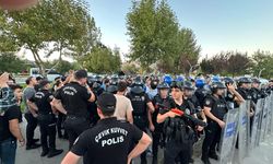 Diyarbakır’daki ‘Barış’ açıklamasına polis engeli