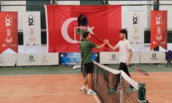 Diyarbakır'da “Uyanış Gençlik 2. Tenis Turnuvası” sona erdi