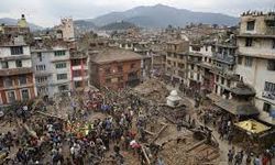 Nepal'deki depremde en az 128 kişi hayatını kaybetti