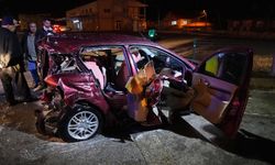 Trafik ışıklarında feci kaza yaşandı