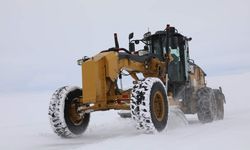 86 köy yolu ulaşıma kapandı
