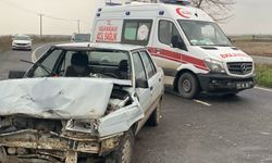 Diyarbakır’da otomobil ile minibüs çarpıştı