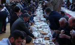 Diyarbakır’da yüzlerce medrese talebesi iftarda buluştu