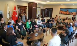 Diyarbakır’da Eş Başkanlara tebrik ziyaretleri sürüyor