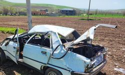 Diyarbakır’da otomobil takla attı: 6'sı çocuk, 9 yaralı