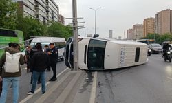 İstanbul’da işçi servisi devrildi: 13 yaralı