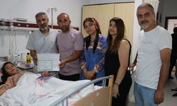 Diyarbakırlı Esilla karne sevincini hastanede yaşadı